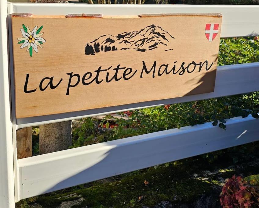La Petite Maison Bonvillard ภายนอก รูปภาพ